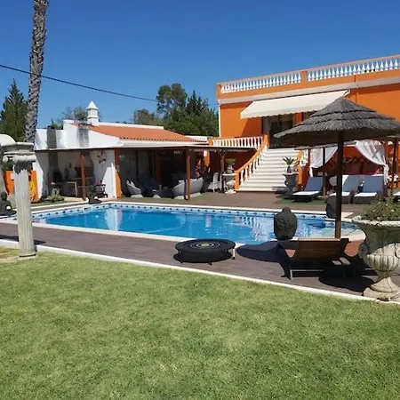 Quinta Das Noras - Moradia Com Piscina E Jacuzzi بيت للعطل ألغوز