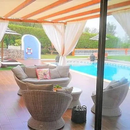 別荘 Quinta Das Noras - Moradia Com Piscina E Jacuzzi